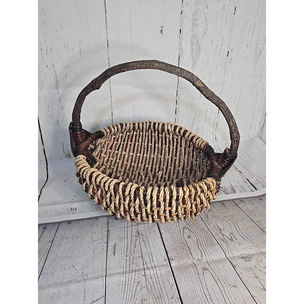 Antique Primitive Hand Made‎ Woven Split  Egg Gathering Basket Large